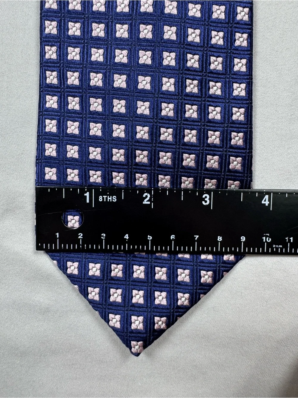 NWT Brooks Brothers 346 Silk Tie Blue Pink Geometric USA